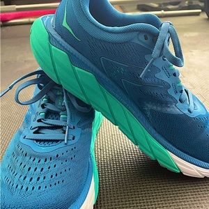 Hoka One One Women Arahi 5 Running Shoes Vallarta Blue Atlantis